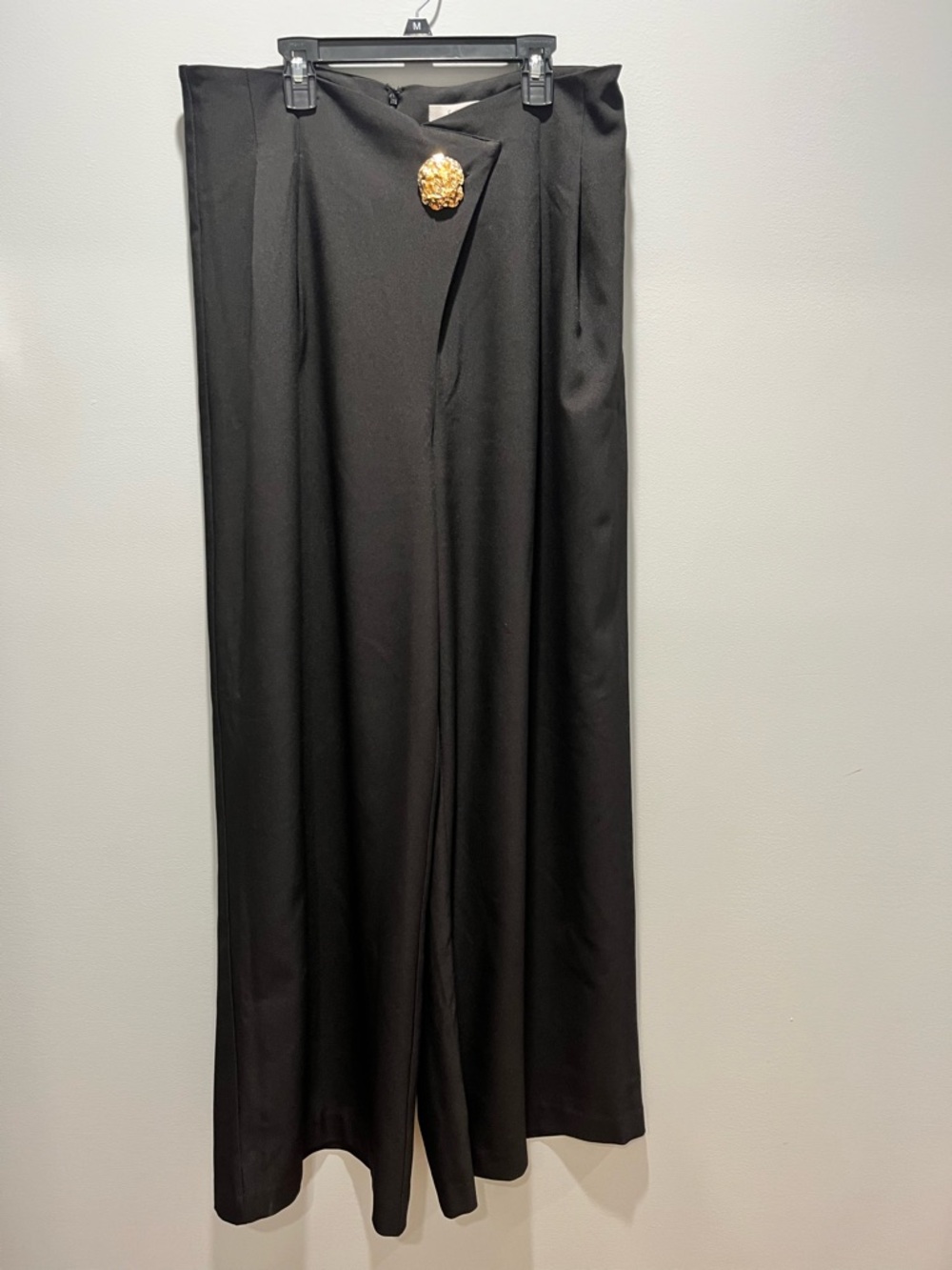 Women's Commense Embellished High-Waist Wide-Leg Pants Black Size XL Gold Button